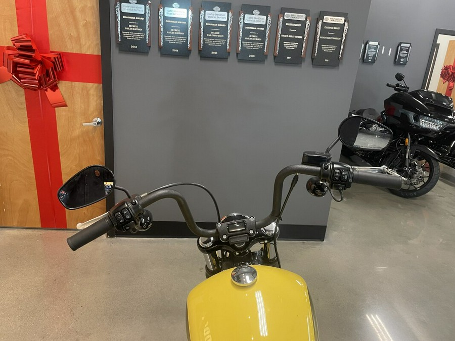 2023 Harley-Davidson® Street Bob® 114 Industrial Yellow