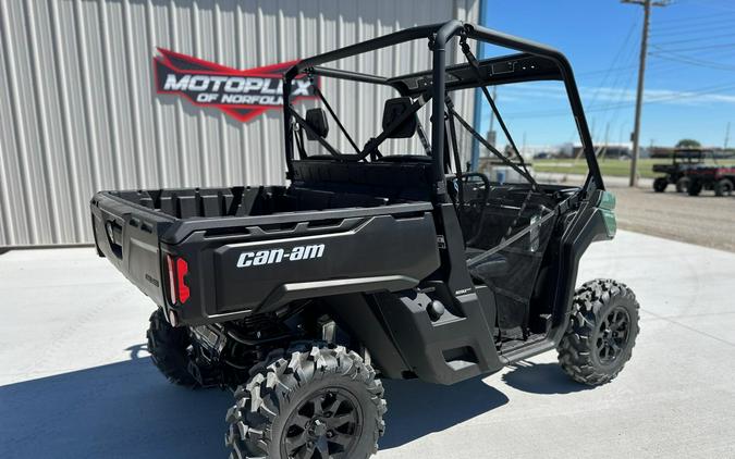 2026 Can-Am Defender DPS HD10
