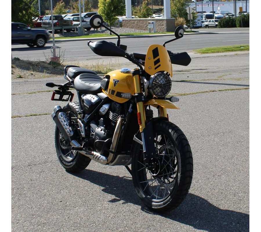 2026 TRIUMPH SCRAMBLER 400 XC