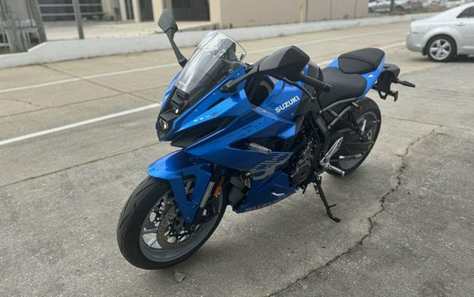 2024 Suzuki GSX 8R