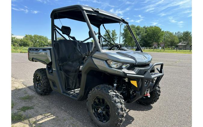 2024 Can-Am SSV DEF XT 62 HD9 GY 24 XT HD9