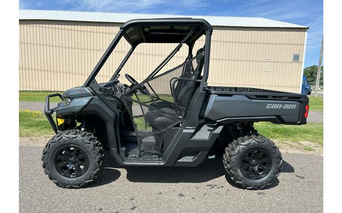 2024 Can-Am SSV DEF XT 62 HD9 GY 24 XT HD9