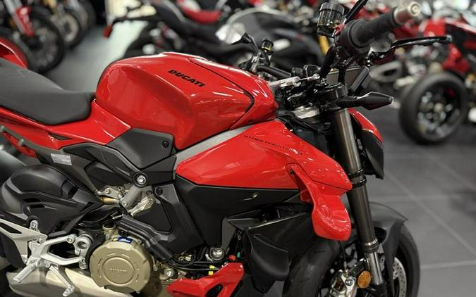 2025 Ducati Streetfighter V4 Ducati Red