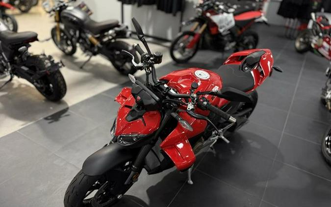 2025 Ducati Streetfighter V4 Ducati Red