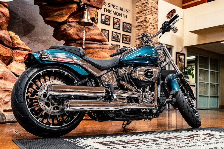 2026 Harley-Davidson Breakout