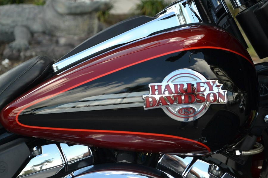 2006 Harley-Davidson® Electra Glide® Ultra Classic® - FLHTCUI