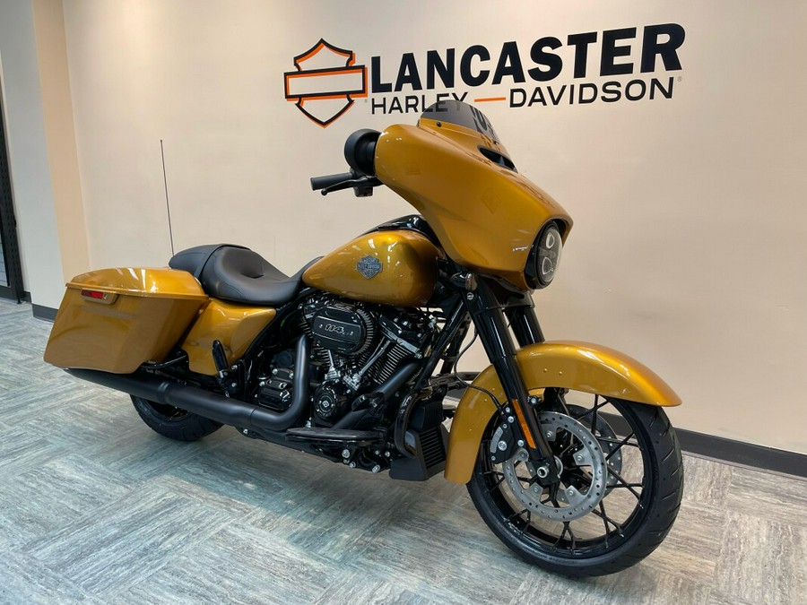 2023 HarleyDavidson Street Glide Special Prospect Gold Black Finish