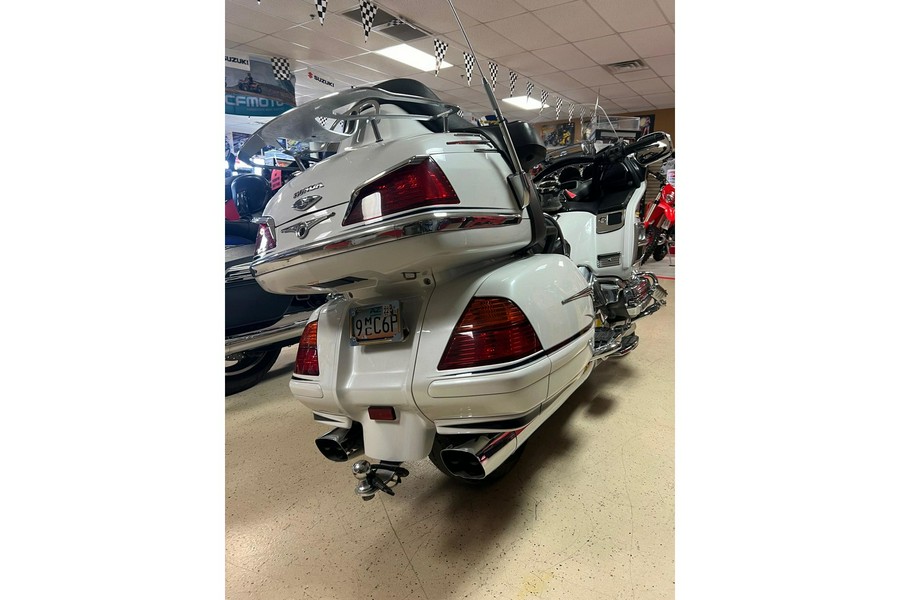 2005 Honda GOLDWING GL1800 (CASH PRICE)