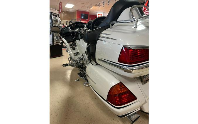 2005 Honda GOLDWING GL1800 (CASH PRICE)