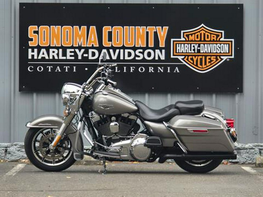 2016 Harley-Davidson Road King®