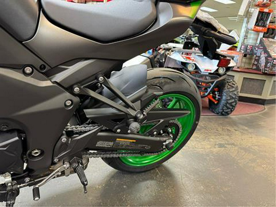 2026 Kawasaki Z1100 SE ABS