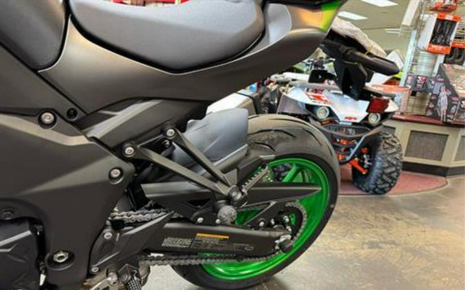 2026 Kawasaki Z1100 SE ABS