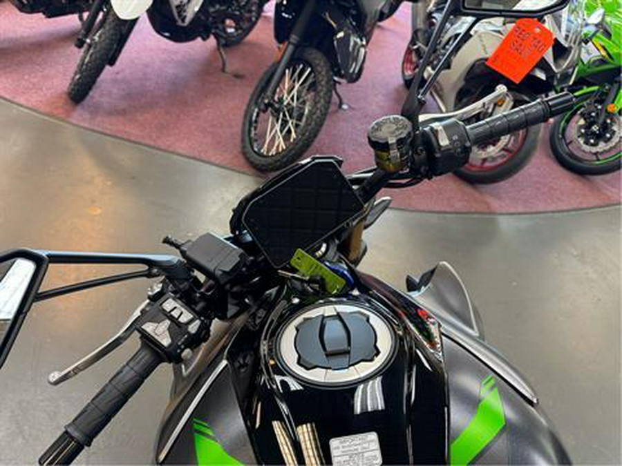 2026 Kawasaki Z1100 SE ABS