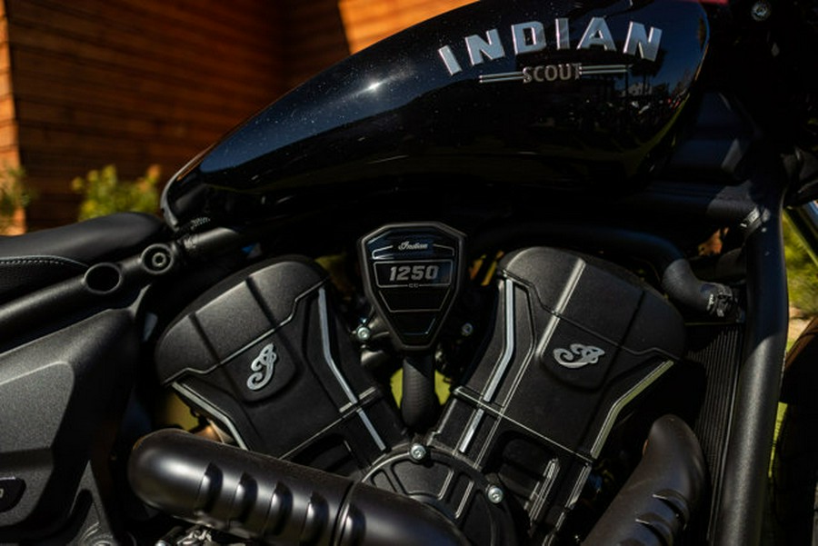 2025 Indian SCOUT BOBBER LTD, BLACK METALLIC 49ST Limited