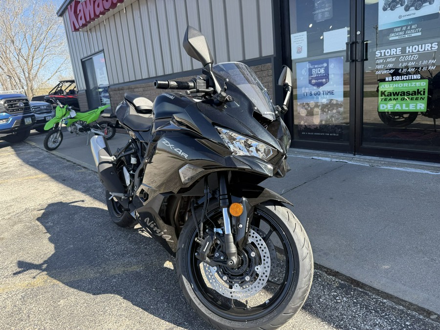 2026 Kawasaki Ninja® ZX™-4R ABS