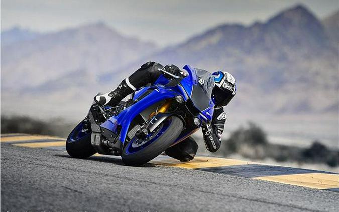 2018 Yamaha Motor Corp., USA YZF-R1