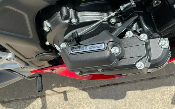 2026 Honda CBR650R E-Clutch