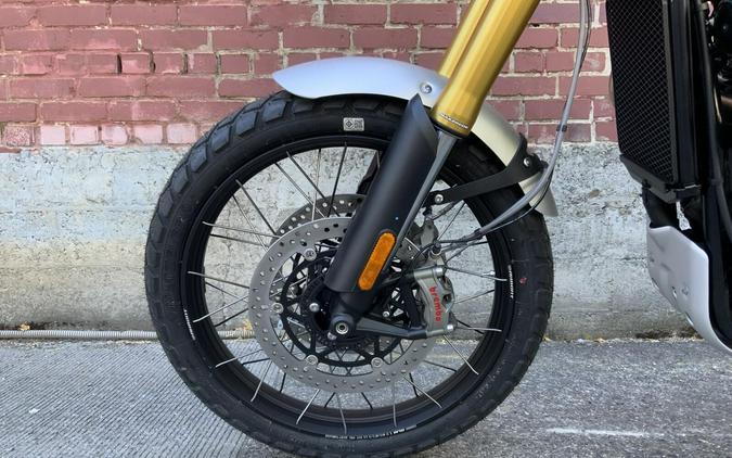 2025 Triumph SCRAMBLER 1200 XE
