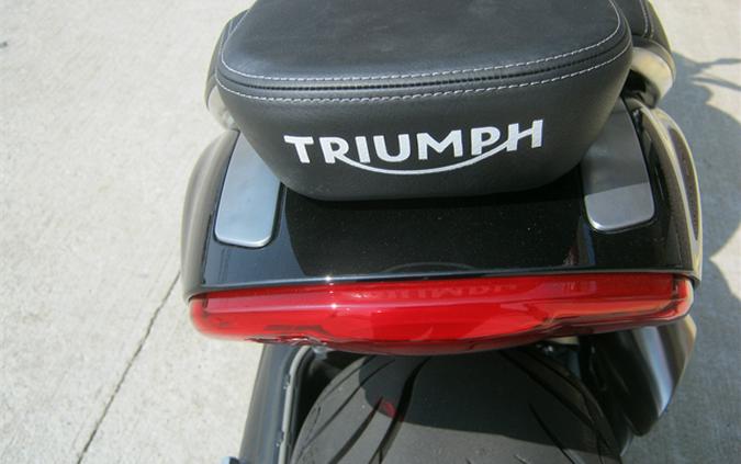 2022 Triumph Rocket III GT 221