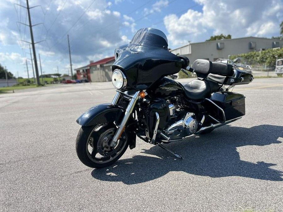 2013 Harley-Davidson® FLHX - Street Glide®