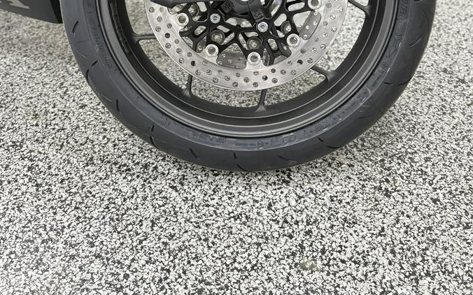 2026 Honda CBR650R E-Clutch Matte Black Metallic - H0676