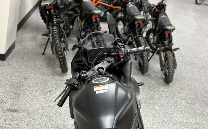 2026 Honda CBR650R E-Clutch Matte Black Metallic - H0676