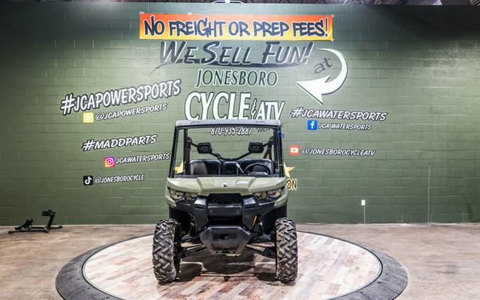 2019 Can-Am Defender DPS HD8 Green