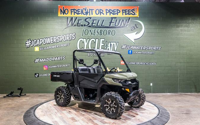 2019 Can-Am Defender DPS HD8 Green