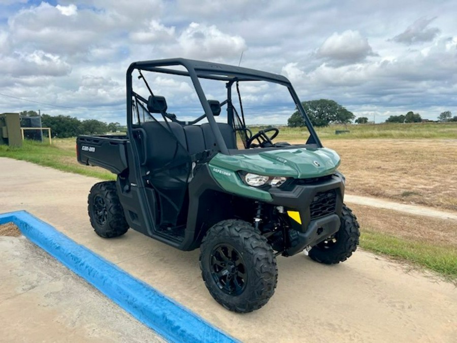 2027 Can-Am Defender DPS HD7