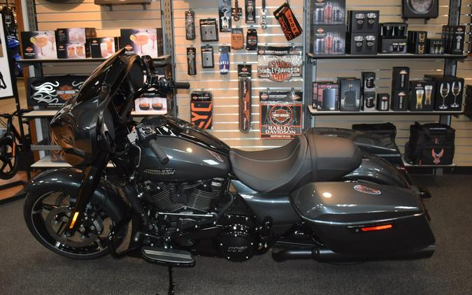 FLHX 2025 Street Glide™