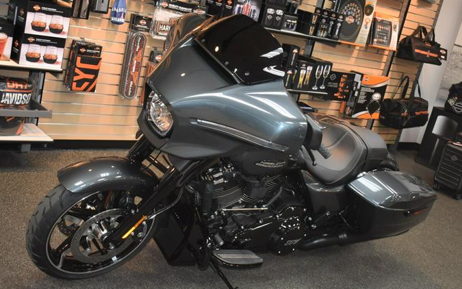 FLHX 2025 Street Glide™