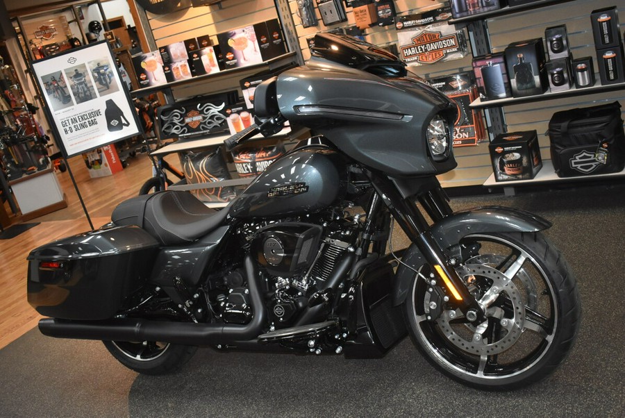 FLHX 2025 Street Glide™