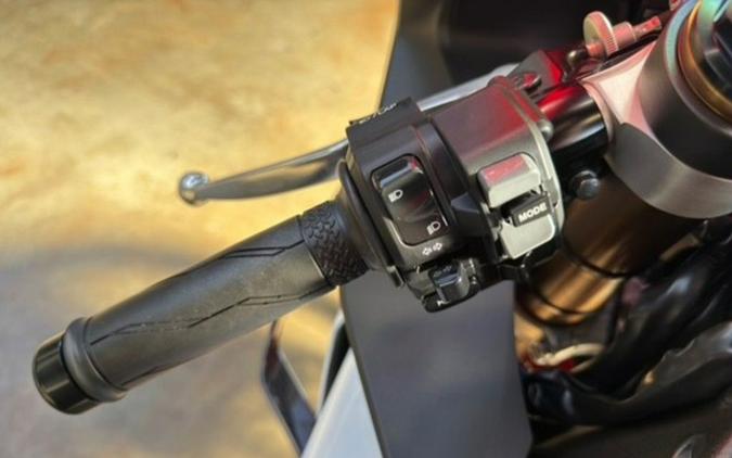 2026 Yamaha YZF R1 70Th Anniversary Edition