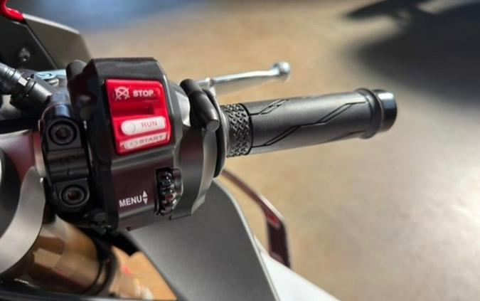 2026 Yamaha YZF R1 70Th Anniversary Edition