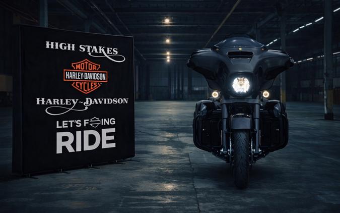 2019 Harley-Davidson® Street Glide® Special Vivid Black FLHXS