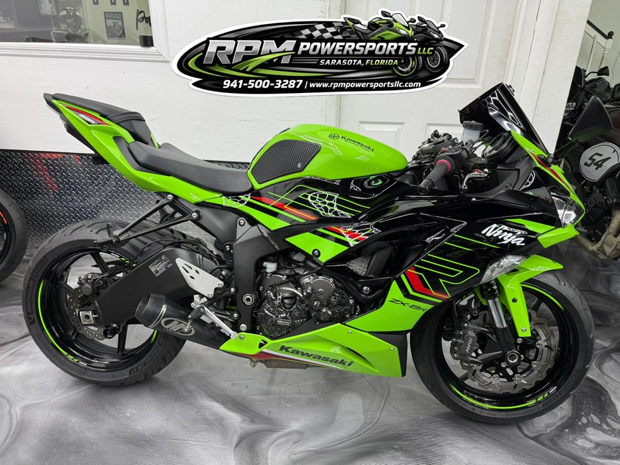 2023 Kawasaki Ninja ZX6R KRT ABS With M4 Exhaust + GB Engine Covers + ASV Levers