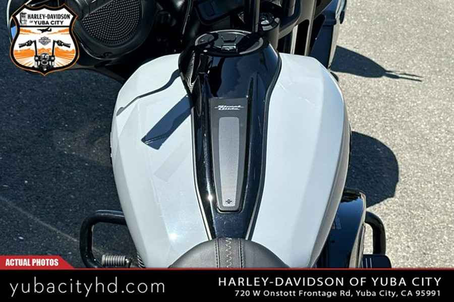 2025 Harley-Davidson Street Glide