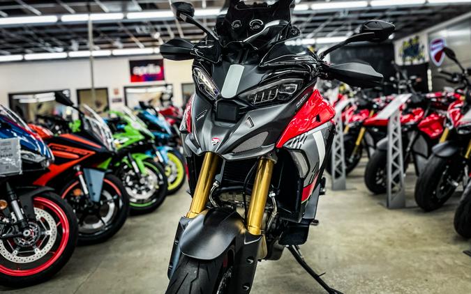2027 DUCATI MULTISTRADA V4 PIKES PEAK