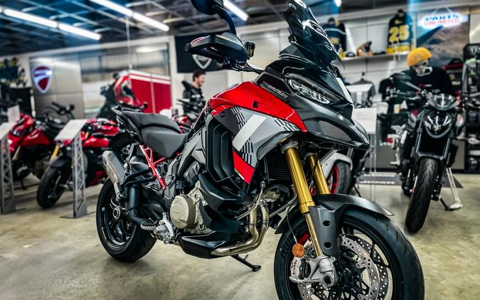 2027 DUCATI MULTISTRADA V4 PIKES PEAK