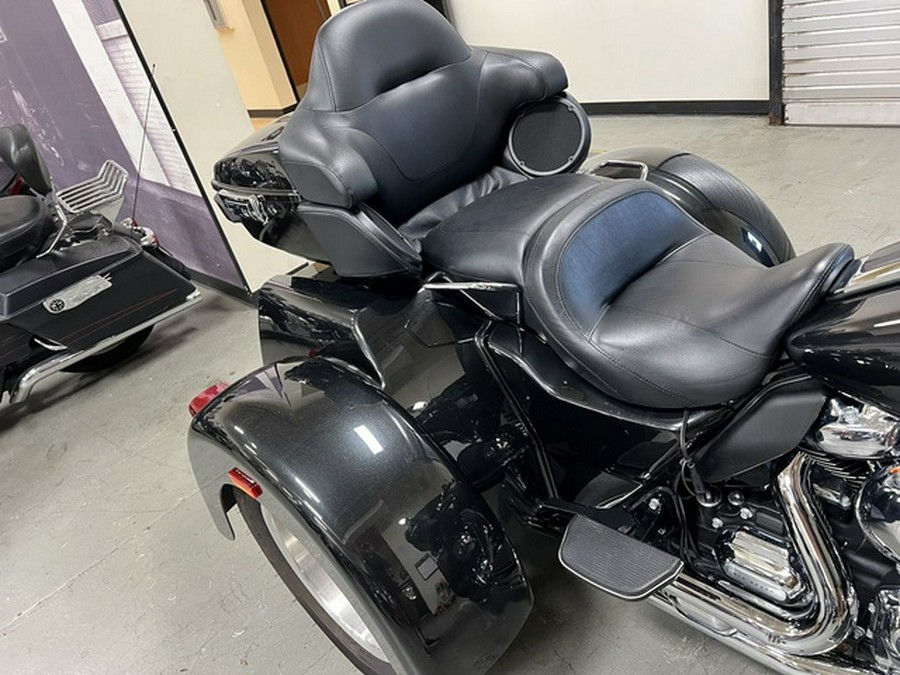 2018 Harley-Davidson Trike FLHTCUTG - Tri Glide Ultra