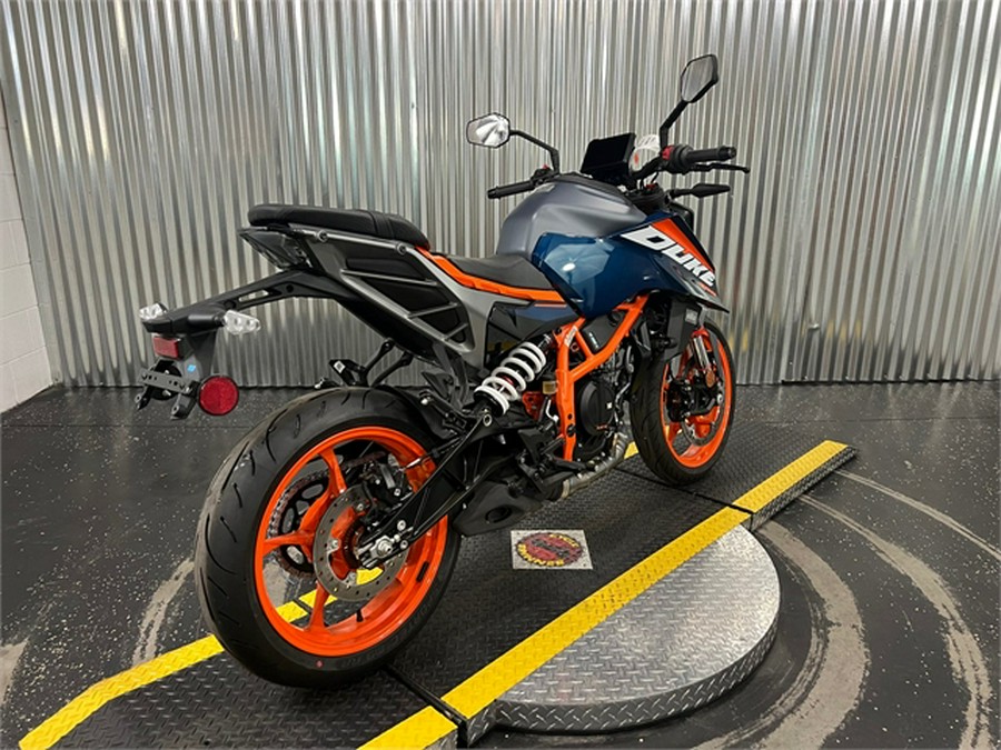 2024 KTM 390 Duke