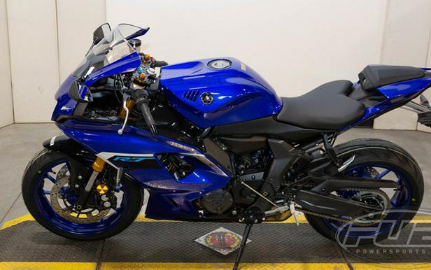 2025 Yamaha YZF R7