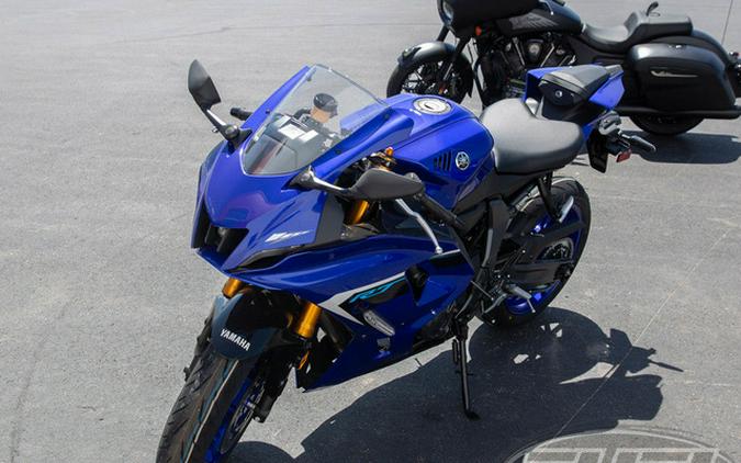 2025 Yamaha YZF R7