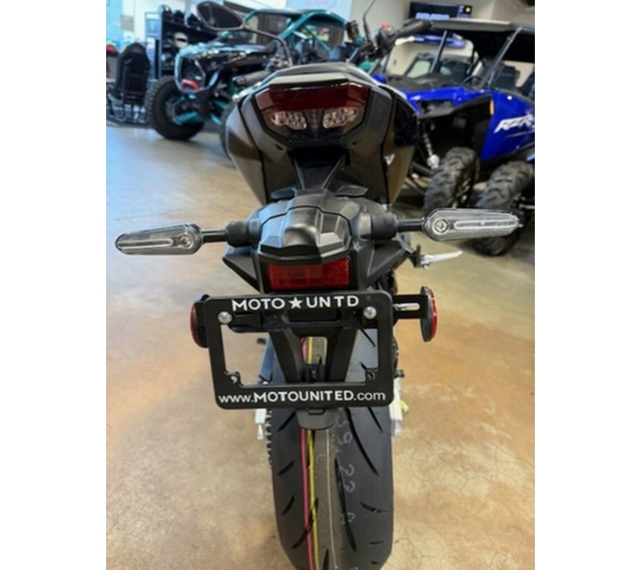 2025 Yamaha MT 09 SP