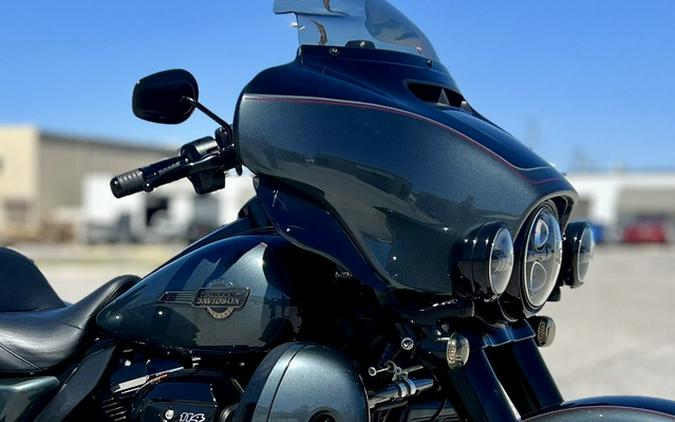 2025 Harley-Davidson FLHTCUTG - Tri Glide Ultra