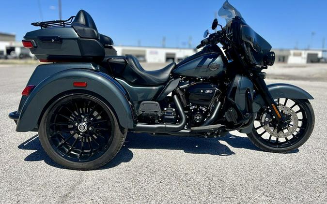 2025 Harley-Davidson FLHTCUTG - Tri Glide Ultra