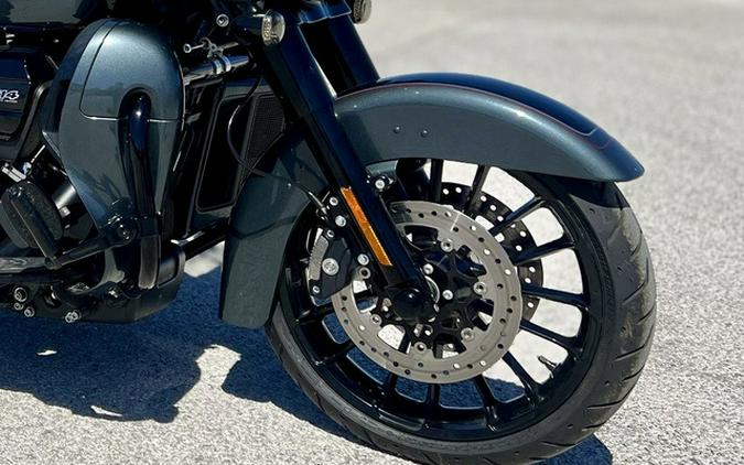 2025 Harley-Davidson FLHTCUTG - Tri Glide Ultra