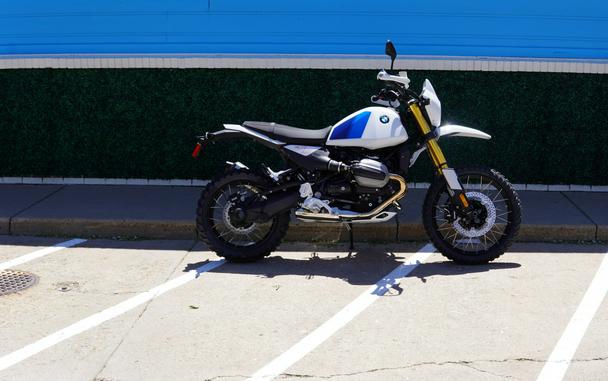 2026 R 12 G/S