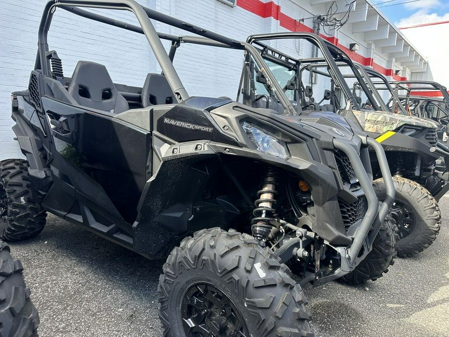 2023 Can-Am® Maverick Sport DPS 1000R