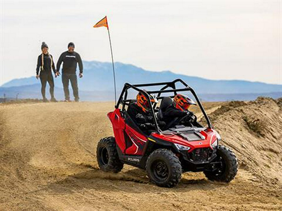 2025 Polaris RZR 200 EFI